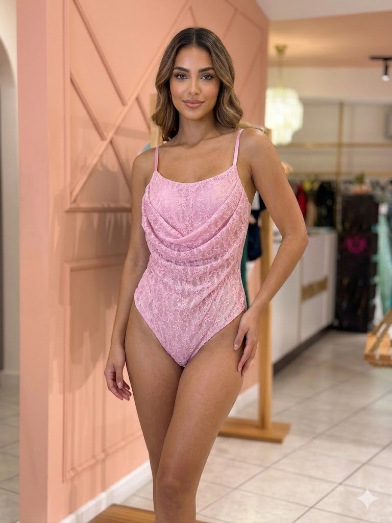 Body petali di pizzo